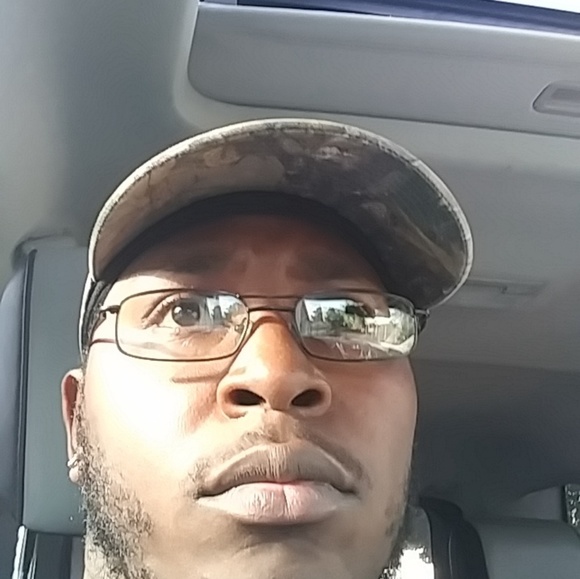 Meet your Posher, Ramon - Picture 1 of 1